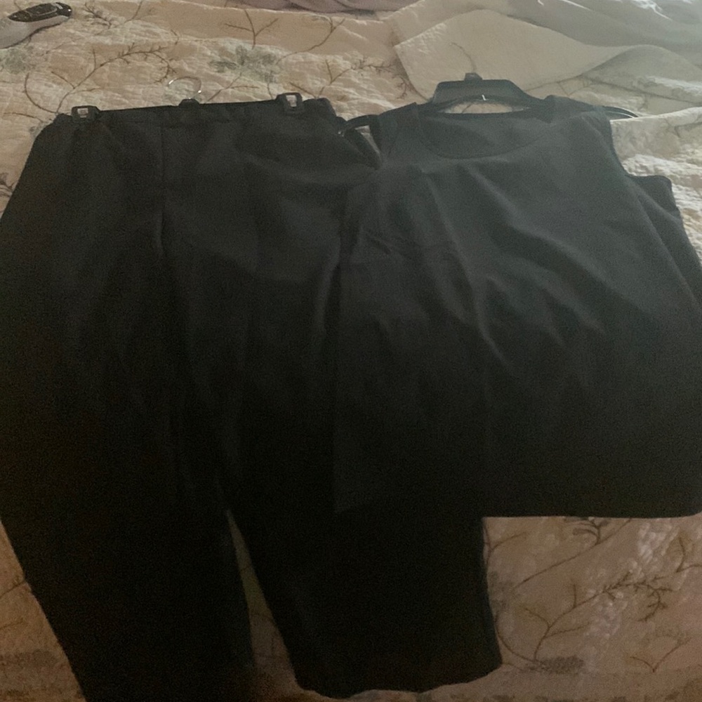 Pants set - Picture 3 of 3